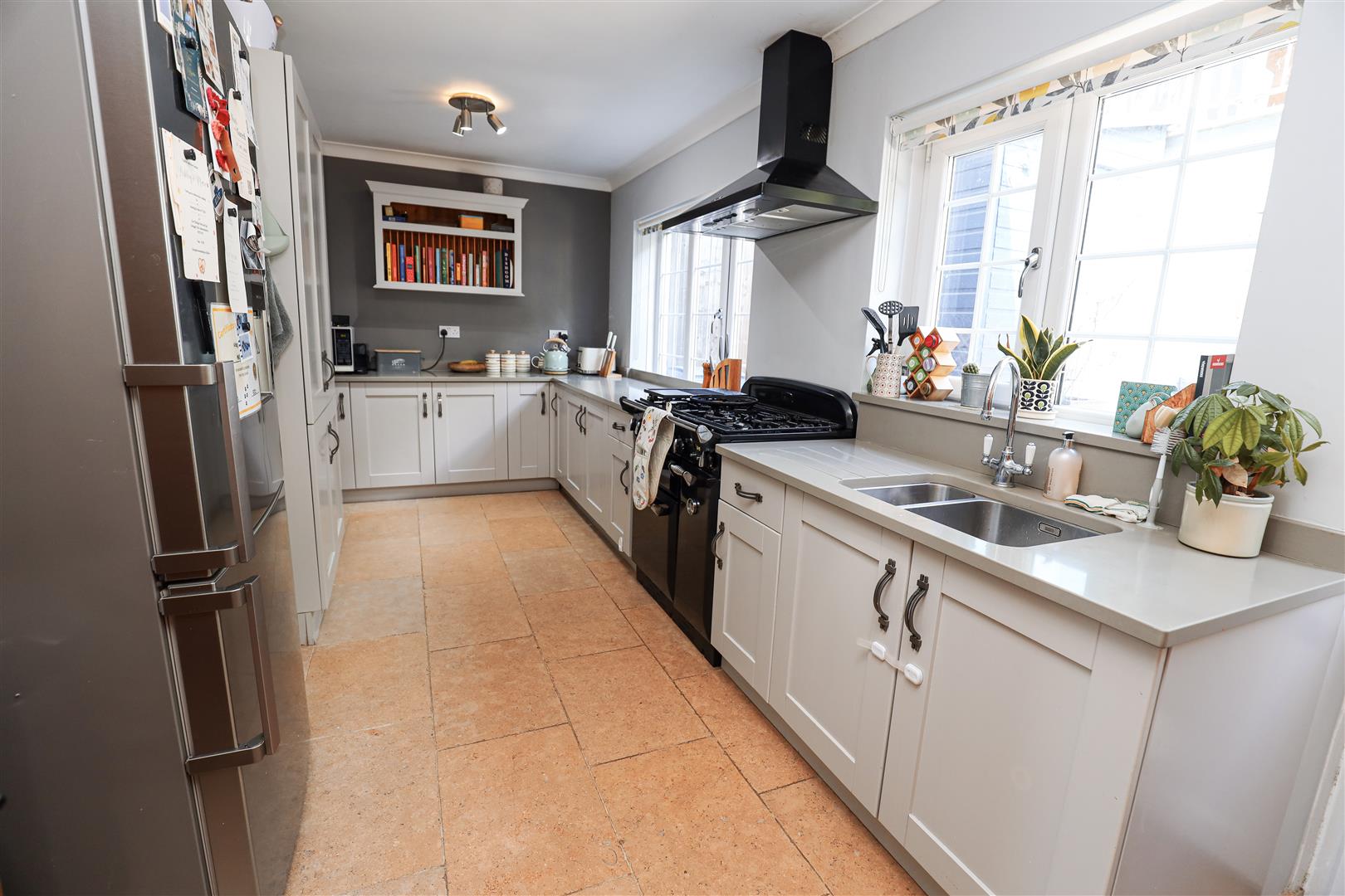 Dinefwr, Ewenny Road, St Brides Major, Vale Of Glamorgan, CF32 0SB